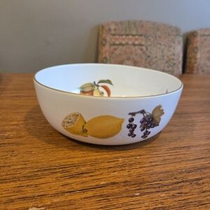 Royal Worcester Evesham Gold Serving Bowl